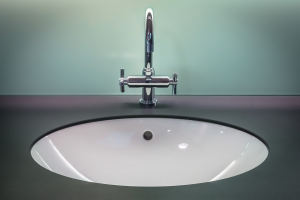Lire la suite à propos de l’article Quelles astuces pour choisir efficacement sa robinetterie de salle de bain ?